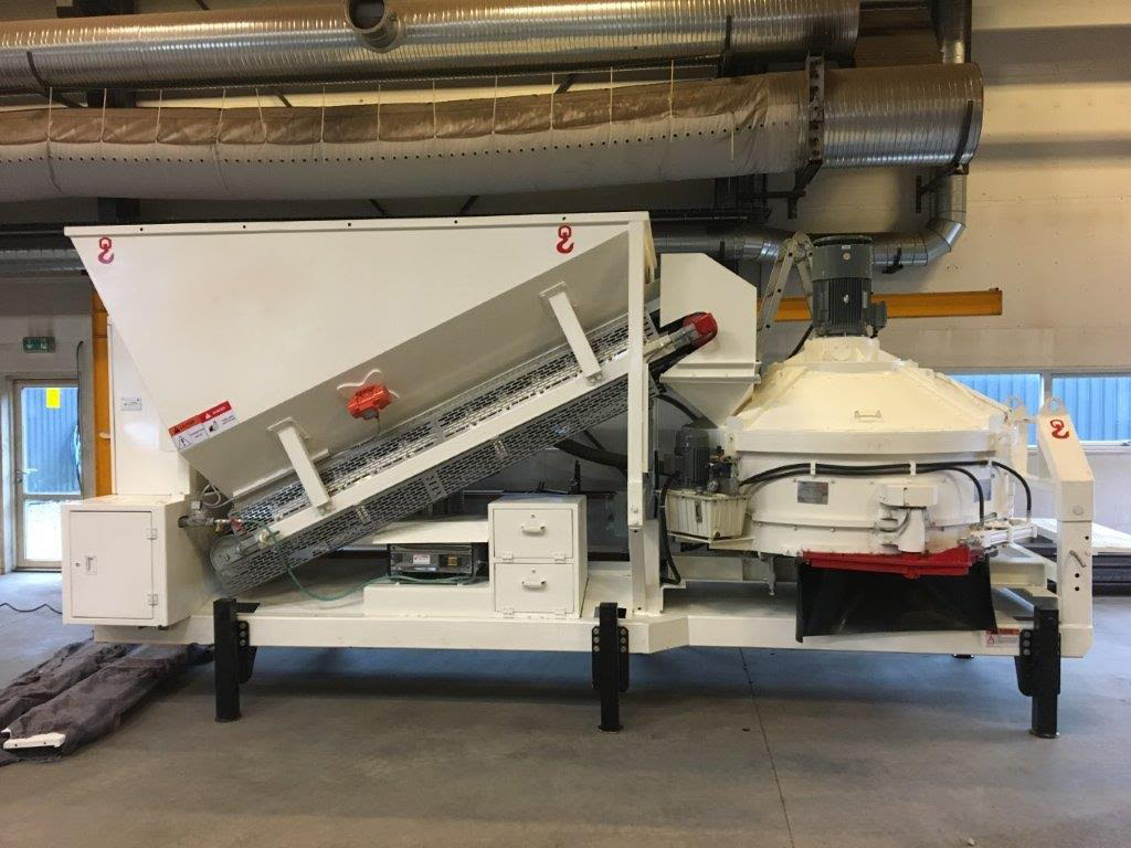 Mobile Concrete Batching Plant SUMAB K-10 - image